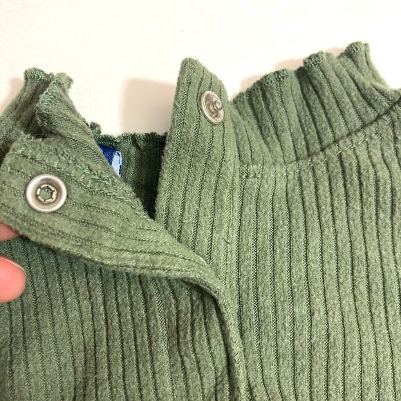 Old Navy Two Piece Green Rib Knit Ruffle Neck Flare Pants Matching Set Outfit - Picture 8 of 10